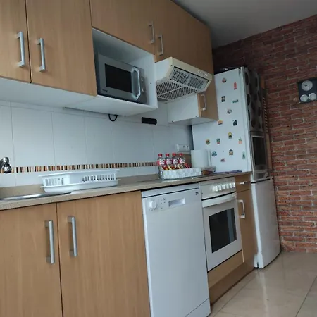 Bajo Con Jardin, Patio, Cenador Y Barbacoa. Apartament